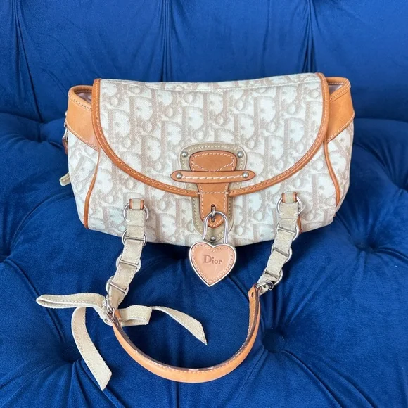 CHRISTIAN DIOR Monogram Romantique Trotter Bag - Picture 3 of 17